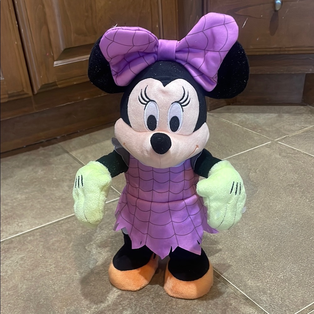 Minnie Mouse Halloween walking toy